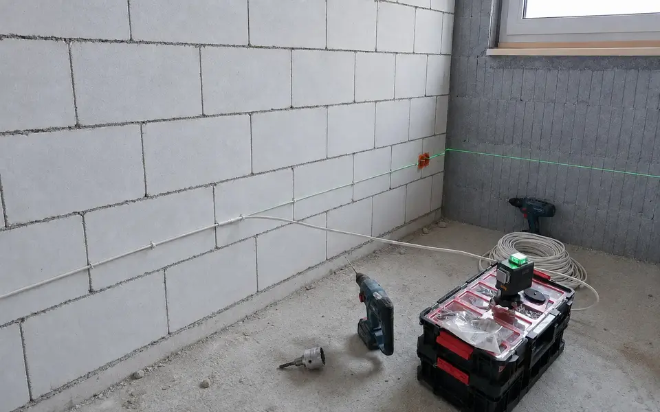 Wykonywanie instalacji elektrycznej w nowym domu